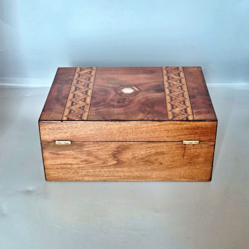 VICTORIAN WALNUT INLAID JEWELLERY SEWING BOX - ADDITIONAL PHOTO 3