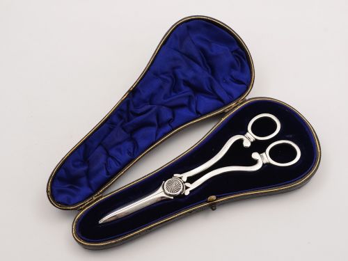 Pair of Edwardian Silver Grape Scissors, London 1906