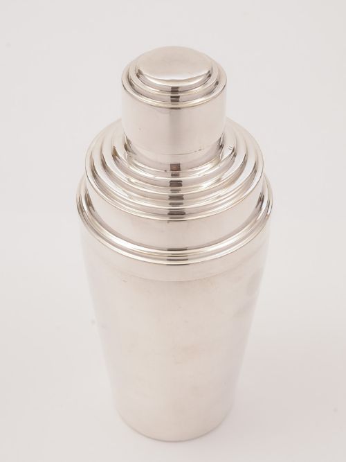 Elkington Art Deco Cocktail Shaker, 1935