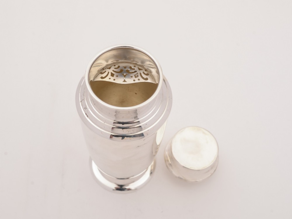 Large Art Deco Silver Plated Cocktail Shaker, Circa 1930 View III