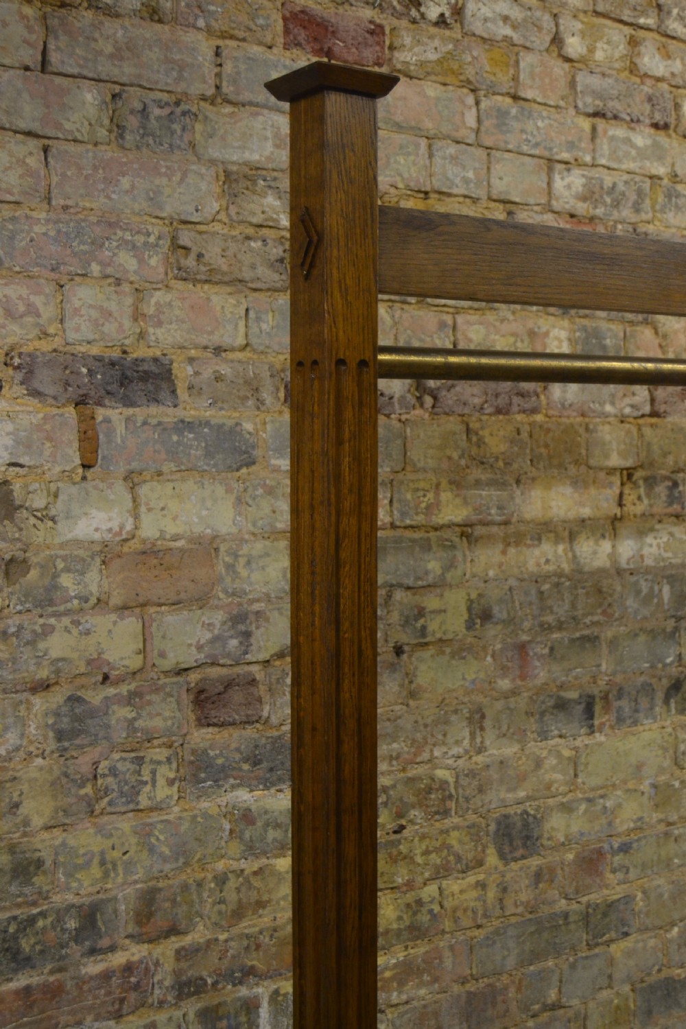 1920s Oak Hanging Rail View V