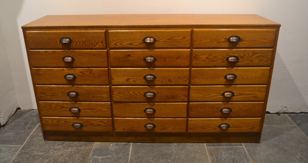 Drapers Chest View III