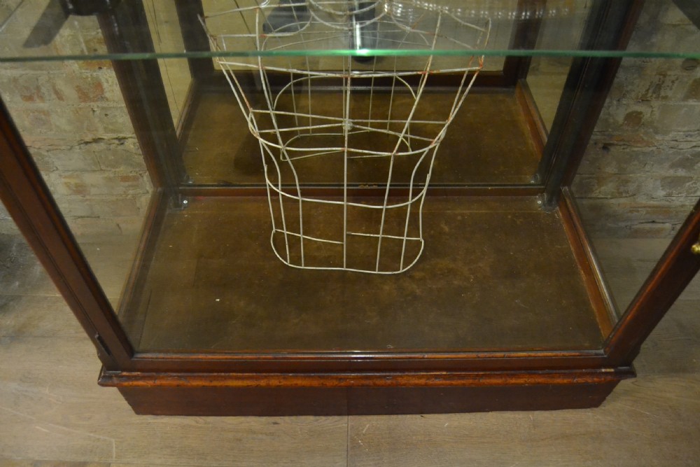 Victorian Mahogany Jeweller's Cabinet View X