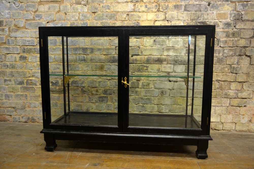 1920s Black Shop Display Counter View V