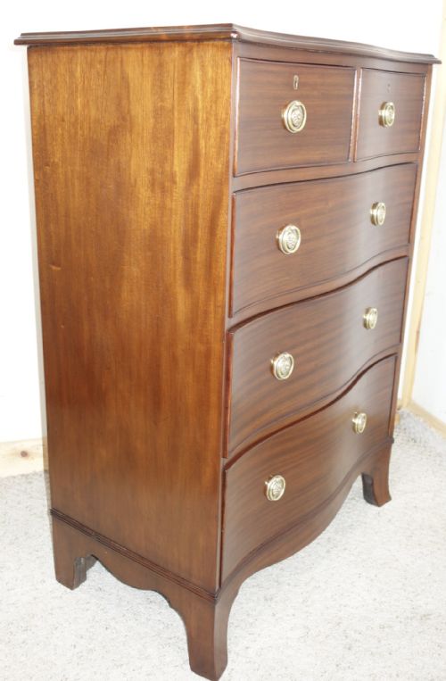 EDWARDIAN SERPENTINE MAHOGANY CHEST OF DRAWERS - ADDITIONAL PHOTO 4
