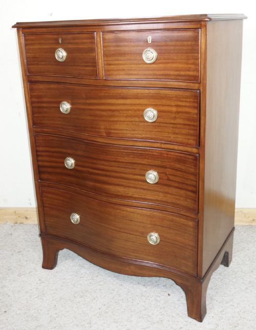 EDWARDIAN SERPENTINE MAHOGANY CHEST OF DRAWERS - ADDITIONAL PHOTO 5