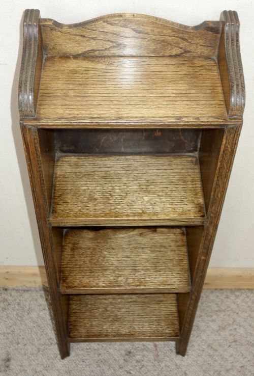 SMALL OPEN OAK BOOKCASE - ADDITIONAL PHOTO 5
