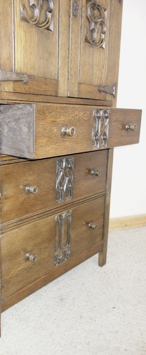 OAK CHEST OF DRAWERS WITH CUPBOARD - ADDITIONAL PHOTO 7