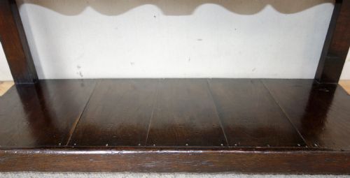 SMALL DARK OAK CARVED CUPBOARD - ADDITIONAL PHOTO 7