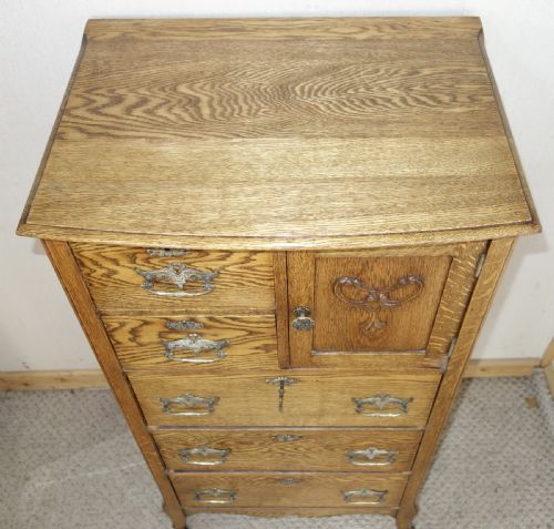 NARROW OAK CHEST OF DRAWERS - ADDITIONAL PHOTO 1