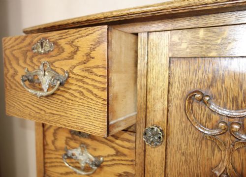 NARROW OAK CHEST OF DRAWERS - ADDITIONAL PHOTO 6
