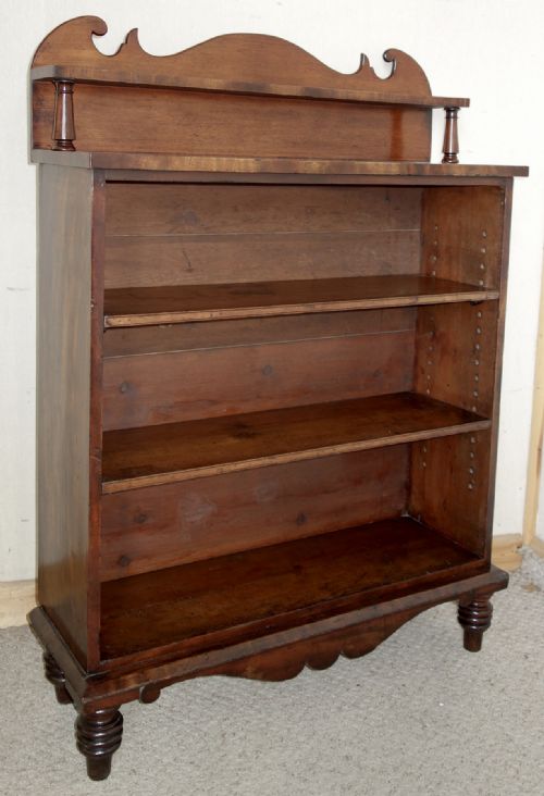 georgian mahogany open bookcase - CATEGORY: ANTIQUE BOOKCASES - DATED GEORGIAN