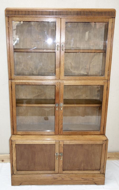 STACKING DISPLAY OAK BOOKCASE - ADDITIONAL PHOTO 1