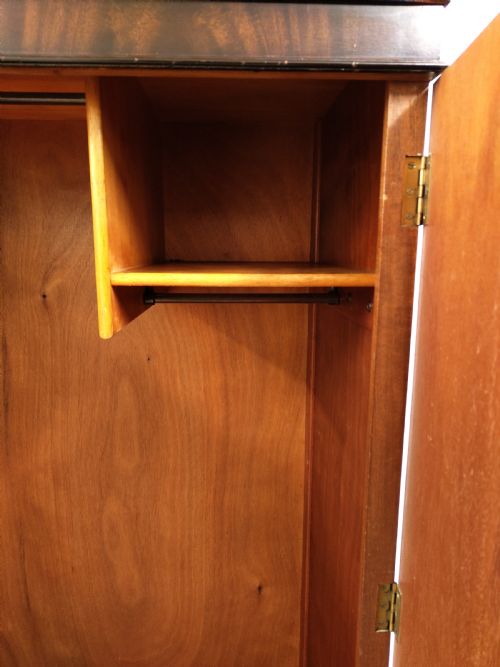 DIMINUTIVE ANTIQUE EDWARDIAN MAHOGANY DOUBLE WARDROBE ARMOIRE COMPACTUM - ADDITIONAL PHOTO 2