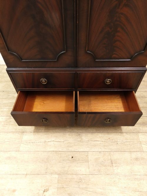 DIMINUTIVE ANTIQUE EDWARDIAN MAHOGANY DOUBLE WARDROBE TALLBOY COMPACTUM - ADDITIONAL PHOTO 9