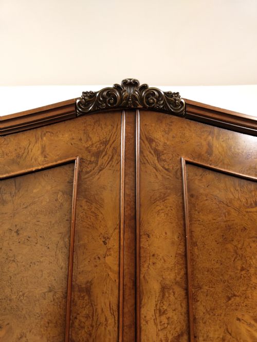 ANTIQUE BURR WALNUT DOUBLE WARDROBE ARMOIRE COMPACTUM - ADDITIONAL PHOTO 6