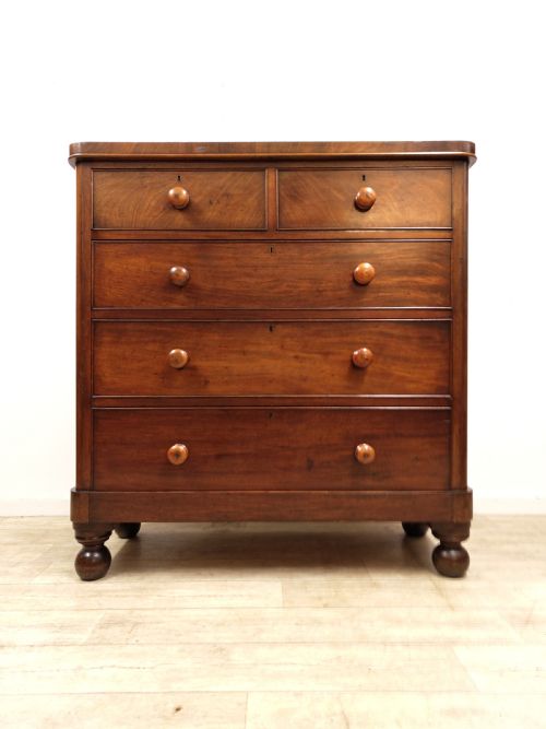 antique victorian mahogany chest of drawers - CATEGORY: ANTIQUE CHEST OF DRAWERS - DATED VICTORIAN