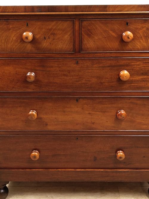ANTIQUE VICTORIAN MAHOGANY CHEST OF DRAWERS - ADDITIONAL PHOTO 2