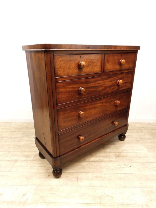 ANTIQUE VICTORIAN MAHOGANY CHEST OF DRAWERS - ADDITIONAL PHOTO 14