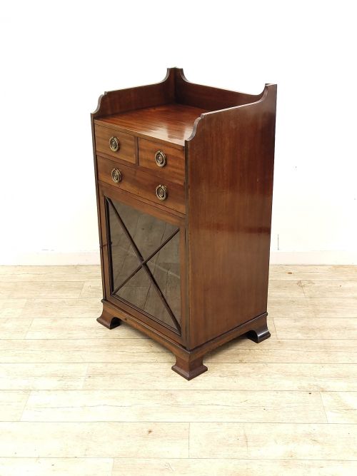 superb quality antique edwardian glazed sideboard cabinet - CATEGORY: ANTIQUE FURNITURE - DATED EDWARDIAN