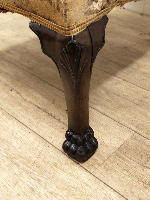 ANTIQUE 18TH CENTURY GEORGIAN FIRESIDE WING ARMCHAIR ON HAIRY PAW FEET - ADDITIONAL PHOTO 11