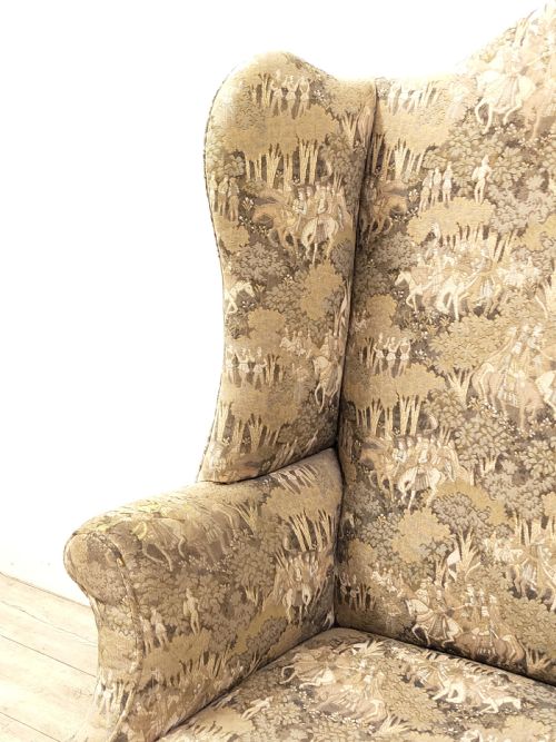 ANTIQUE 18TH CENTURY GEORGIAN FIRESIDE WING ARMCHAIR ON HAIRY PAW FEET - ADDITIONAL PHOTO 6