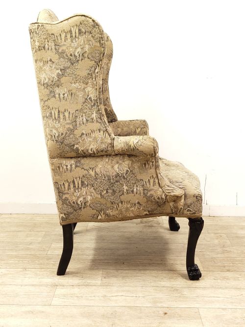 ANTIQUE 18TH CENTURY GEORGIAN FIRESIDE WING ARMCHAIR ON HAIRY PAW FEET - ADDITIONAL PHOTO 7