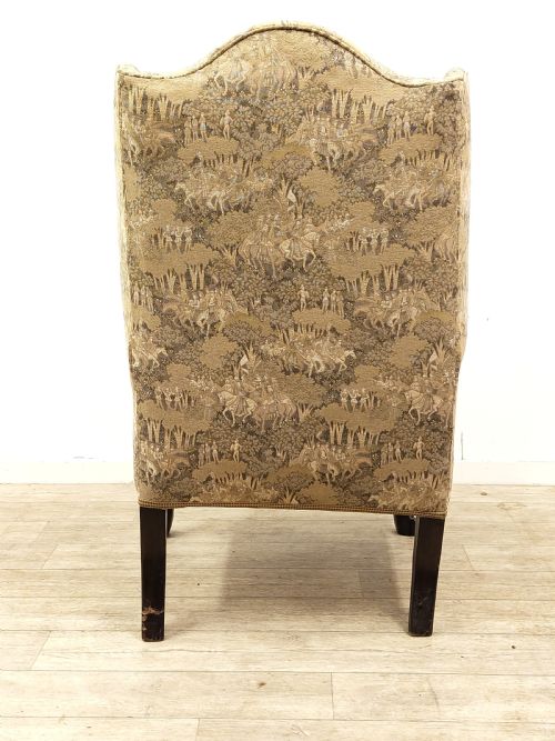ANTIQUE 18TH CENTURY GEORGIAN FIRESIDE WING ARMCHAIR ON HAIRY PAW FEET - ADDITIONAL PHOTO 8