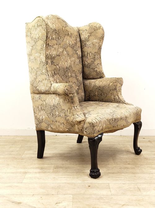 ANTIQUE 18TH CENTURY GEORGIAN FIRESIDE WING ARMCHAIR ON HAIRY PAW FEET - ADDITIONAL PHOTO 9