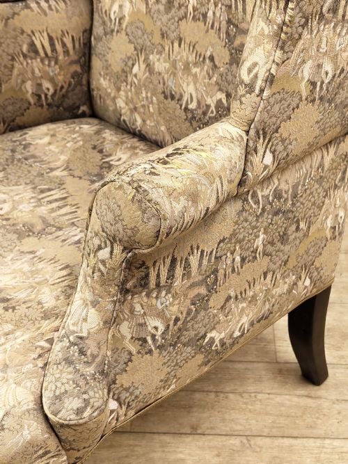 ANTIQUE 18TH CENTURY GEORGIAN FIRESIDE WING ARMCHAIR ON HAIRY PAW FEET - ADDITIONAL PHOTO 10