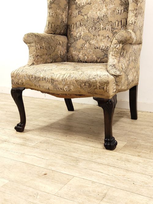 ANTIQUE 18TH CENTURY GEORGIAN FIRESIDE WING ARMCHAIR ON HAIRY PAW FEET - ADDITIONAL PHOTO 14