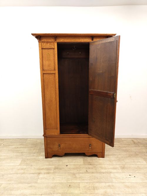ANTIQUE SOLID GOLDEN OAK ARTS CRAFTS SINGLE HALL WARDROBE - ADDITIONAL PHOTO 10