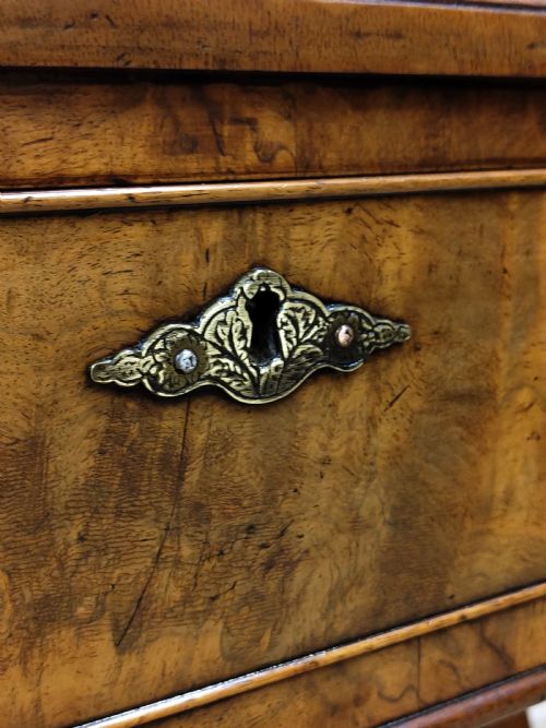 ANTIQUE LATE 19TH CENTURY BURR WALNUT LEATHER TOP WRITING OFFICE DESK WITH LYRE ENDS - ADDITIONAL PHOTO 16
