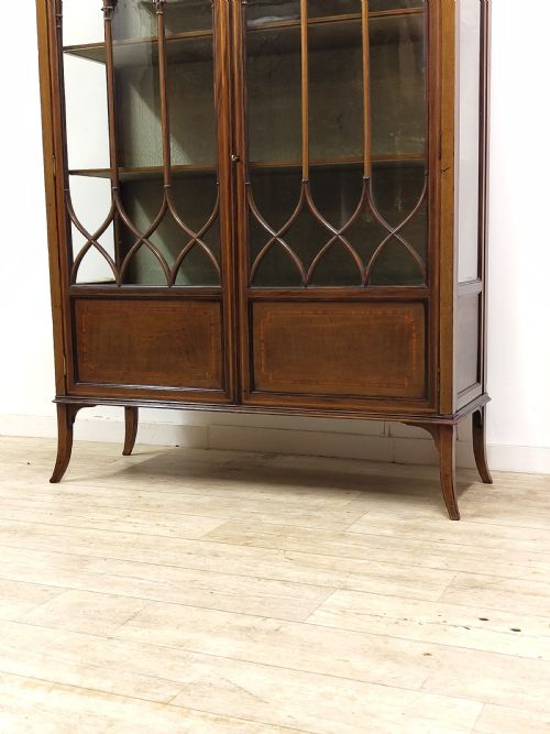 ANTIQUE EDWARDIAN MAHOGANY GLAZED ECCLESIASTICAL CABINET - ADDITIONAL PHOTO 13