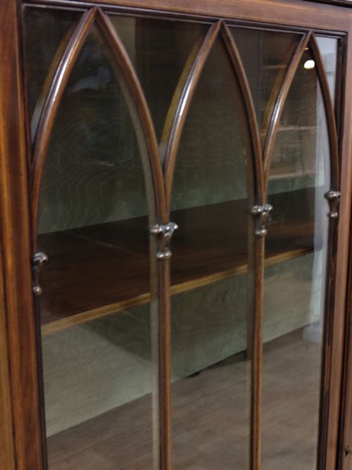 ANTIQUE EDWARDIAN MAHOGANY GLAZED ECCLESIASTICAL CABINET - ADDITIONAL PHOTO 15