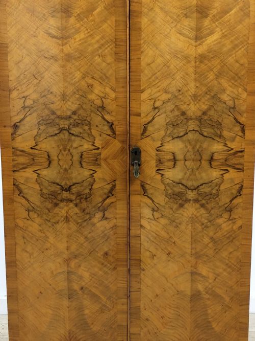 DIMINUTIVE ANTIQUE EDWARDIAN BOOKMATCHED BURR WALNUT TALLBOY WARDROBE - ADDITIONAL PHOTO 5
