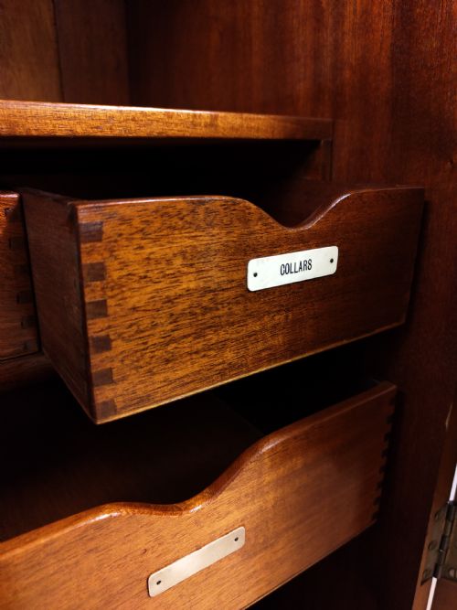 ANTIQUE ART DECO BOOKMATCHED BURR WALNUT DOUBLE WARDROBE COMPACTUM - ADDITIONAL PHOTO 9