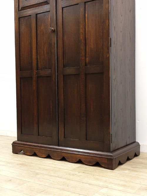 ANTIQUE GEOMETRIC SOLID OAK SINGLE HALL WARDROBE ARMOIRE - ADDITIONAL PHOTO 7
