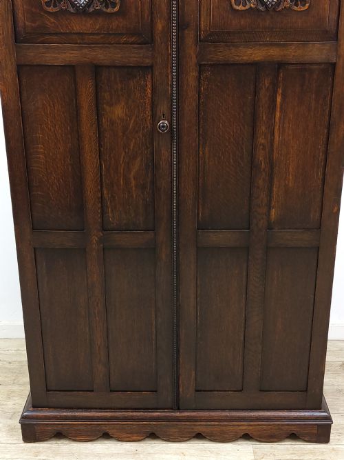 ANTIQUE GEOMETRIC SOLID OAK SINGLE HALL WARDROBE ARMOIRE - ADDITIONAL PHOTO 9