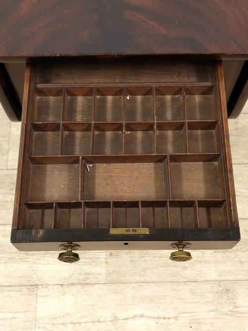 ANTIQUE REGENCY FLAME MAHOGANY SEWING WORK TABLE - ADDITIONAL PHOTO 5