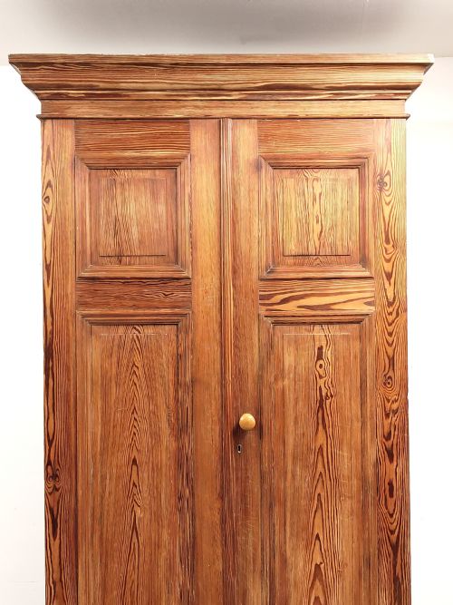 TALL ANTIQUE VICTORIAN PITCH PINE DOUBLE WARDROBE ARMOIRE - ADDITIONAL PHOTO 2