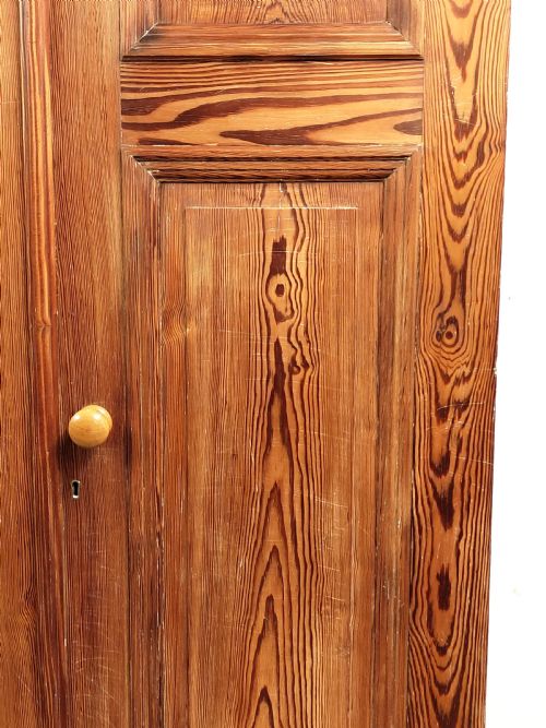 TALL ANTIQUE VICTORIAN PITCH PINE DOUBLE WARDROBE ARMOIRE - ADDITIONAL PHOTO 6