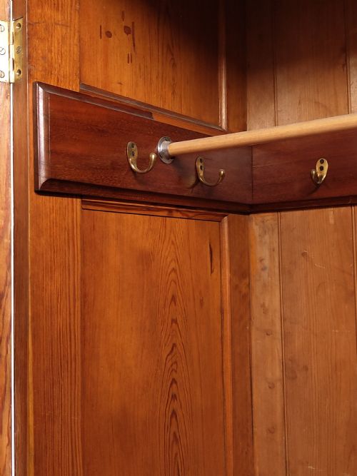 TALL ANTIQUE VICTORIAN PITCH PINE DOUBLE WARDROBE ARMOIRE - ADDITIONAL PHOTO 10