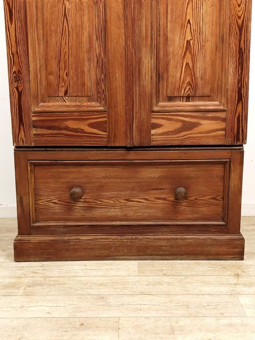 TALL ANTIQUE VICTORIAN PITCH PINE DOUBLE WARDROBE ARMOIRE - ADDITIONAL PHOTO 13
