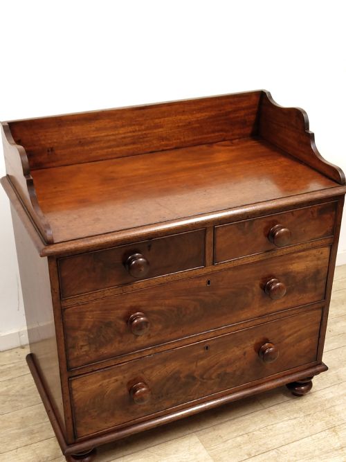 ANTIQUE VICTORIAN MAHOGANY GALLERY BACK CHEST OF DRAWERS - ADDITIONAL PHOTO 8