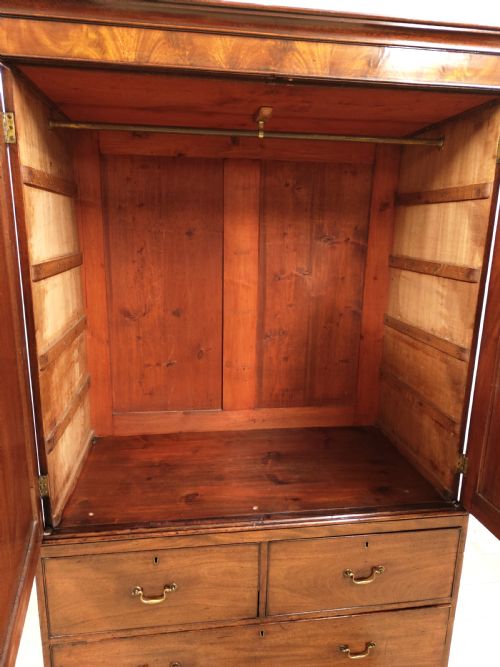 ANTIQUE GEORGIAN SOLID MAHOGANY LINEN PRESS WARDROBE COMPACTUM - ADDITIONAL PHOTO 3