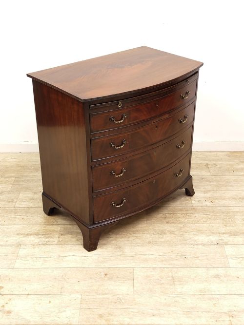 DIMINUTIVE ANTIQUE EDWARDIAN FLAME MAHOGANY BOW FRONT CHEST OF DRAWERS - ADDITIONAL PHOTO 2