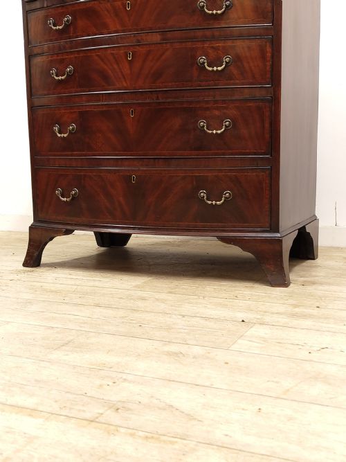 DIMINUTIVE ANTIQUE EDWARDIAN FLAME MAHOGANY BOW FRONT CHEST OF DRAWERS - ADDITIONAL PHOTO 9