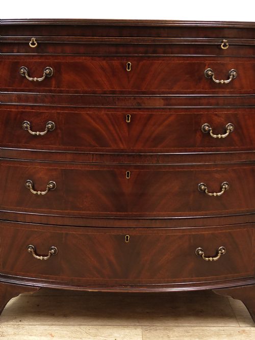 DIMINUTIVE ANTIQUE EDWARDIAN FLAME MAHOGANY BOW FRONT CHEST OF DRAWERS - ADDITIONAL PHOTO 13