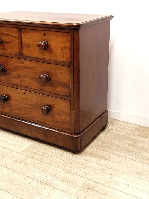 ANTIQUE VICTORIAN SOLID MAHOGANY CHEST OF DRAWERS BY JAS SHOOLBRED CO - ADDITIONAL PHOTO 4